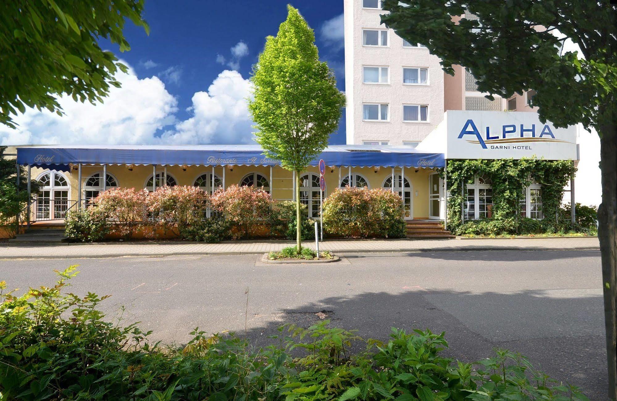 Alpha Hotel Garni 迪岑巴赫 外观 照片